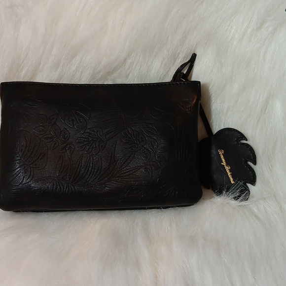 Tommy Bahama Palms Mini Crossbody Bag - Picture 3 of 14